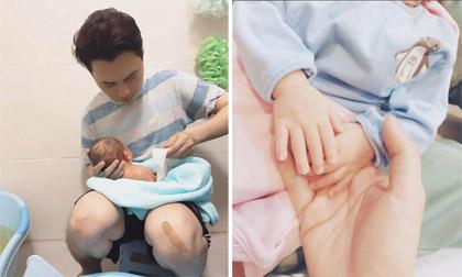 Nam Cường tức giận lên tiếng khi bị nói 'diễn', 'làm màu' việc tắm cho con