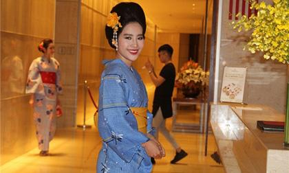 Bị người yêu đồng tính của chị gái doạ kiện, Nam Em vẫn rạng rỡ đi sự kiện và tuyên bố sốc