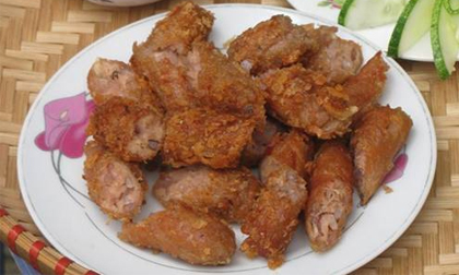 Hãi hùng công nghệ sản xuất nem chua rán bằng... hóa chất