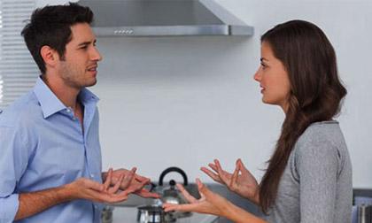 Phát hiện sự thật gây sốc của cô vợ keo kiệt, bủn xỉn và bố con cậu bé ung thư