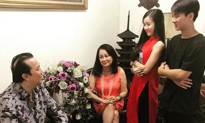 Hoài Lâm xin phép tổ chức hôn lễ trong năm nay nhưng bị gia đình phản đối