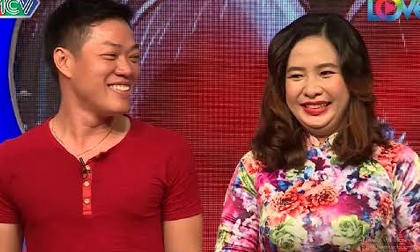 Nữ nhân viên hàng không chưa 'mảnh tình vắt vai' khiến Quyền Linh bất ngờ