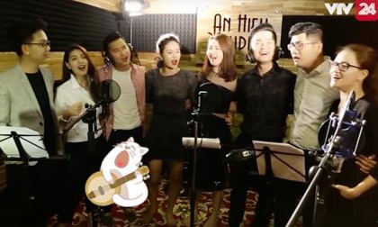 Ngỡ ngàng với giọng hát ngọt ngào của dàn MC VTV24