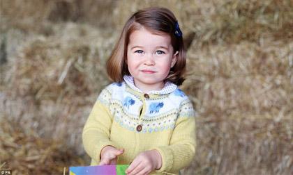 Chớp mắt một cái, Công chúa nhỏ nước Anh đã lớn và đáng yêu nhường này