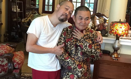 Xuân Hinh qua tận nhà riêng của Đức Hùng thử đồ diễn