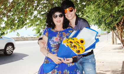 Nathan Lee tự hào khi có mẹ là giảng viên đại học nổi tiếng thế giới