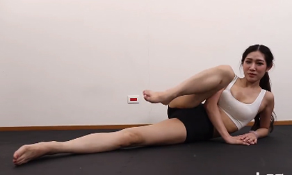 5 động tác giúp eo thon, chân săn chắc, mông cong chỉ vài phút mỗi ngày