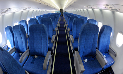 Vì sao nội thất máy bay lại chủ yếu có màu xanh?