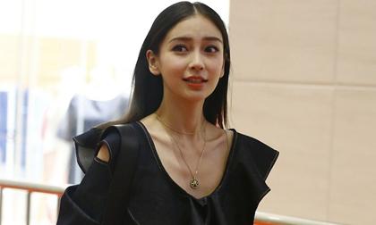 Angela Baby khiến fans lo lắng vì càng ngày càng gầy 'trơ xương' đến mức báo động