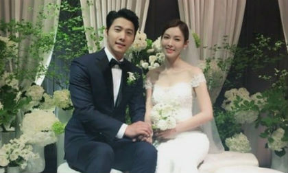 Mỹ nhân 'Tình yêu trong sáng' Kim So Yeon lộng lẫy trong ngày cưới 