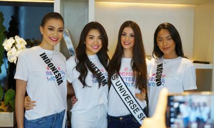 Lệ Hằng và dàn người đẹp Hoa hậu Hoàn vũ Thế giới trao học bổng cho trẻ em nghèo