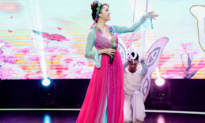 Liên tục hát yếu, hụt hơi, Phi Thanh Vân bị loại khỏi gameshow truyền hình