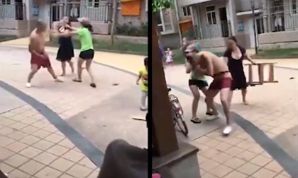 'Người đàn ông tham lam' bị vợ và bồ xé quần áo, đánh đập giữa phố