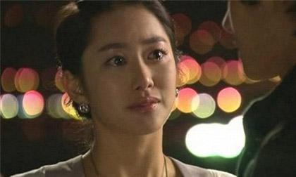 'Tiền của cô ấy mới khiến anh thành công chứ tình nghĩa với em cho anh nợ em vậy'