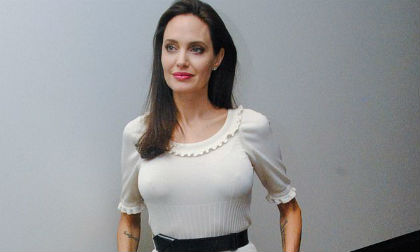 Angelina Jolie thừa nhận không thích độc thân sau tin tức hàn gắn với Brad Pitt 