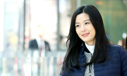 Jun Ji Hyun lần đầu xuất hiện ở sự kiện sau khi thông báo mang bầu lần 2