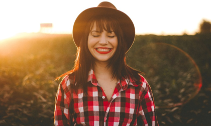 Soi 4 con giáp 'sống khổ sở' về tình duyên nhưng công danh 'phất không ngờ' cuối năm 2017