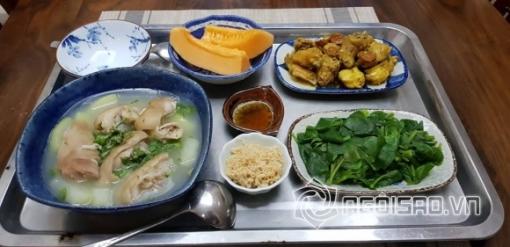 Dân mạng 'phát sốt' trước mâm cơm mẹ chồng nấu cho con dâu mới sinh