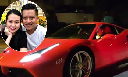 Tuấn Hưng khoe siêu xe Ferrari gần 20 tỷ trên phố Hà Nội lúc nửa đêm