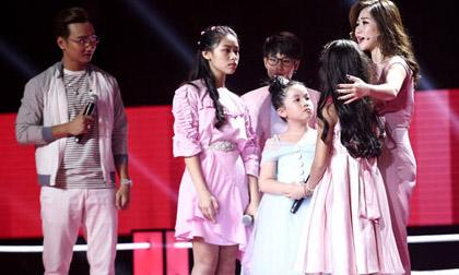 Giọng hát Việt nhí 2017: Hương Tràm xin lỗi vì đã gây áp lực cho học trò Như Ngọc khi gọi em là 'tiểu Diva'