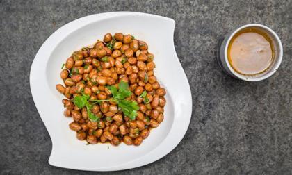 Học ngay món lạc ngâm giấm giảm cholesterol, bảo vệ thành mạch máu