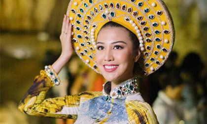 Đương kim Hoa hậu Hòa bình Quốc tế 2016 mặc áo dài đẹp như người Việt Nam