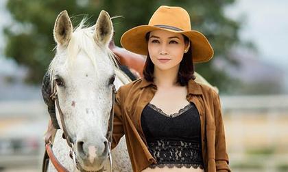 Diễn viên Mai Thu Huyền gợi cảm, khỏe khoắn khi hóa nữ cao bồi