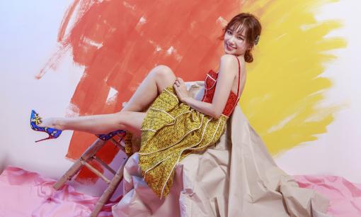 Hari Won ra mắt tự truyện viết về quãng đời thơ ấu cơ cực