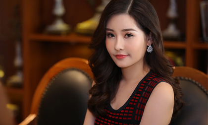 Hoa hậu Đại Dương Ngân Anh: 'Tôi giật mình khi xem lại hình lúc đăng quang'