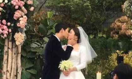 Những câu nói 'đốn tim' của chú rể Song Joong Ki khiến cô dâu không ngăn được nước mắt trong ngày cưới