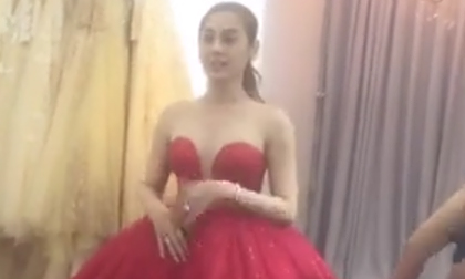 Lâm Khánh Chi thử váy cưới đẹp lung linh 'đốn tim' fan