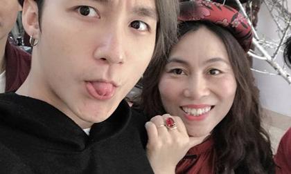 Chân dung mẹ trẻ đẹp, sành điệu của Sơn Tùng M-TP