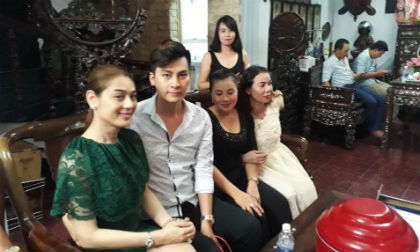 Lâm Khánh Chi rơi nước mắt vì hạnh phúc trong ngày dạm ngõ 