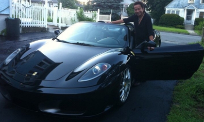 Tay chơi xe số 1 showbiz Việt và dàn mui trần không nhớ nổi tên