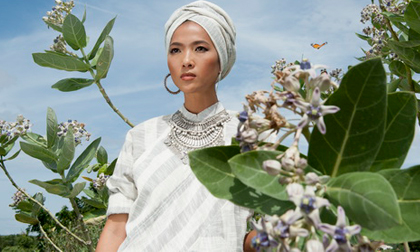 Sau 8 năm, Bằng Lăng vẫn khiến fan ngỡ ngàng trước thân hình chuẩn mực