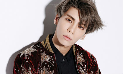 Thành viên nhóm SHINee được phát hiện tử vong trong phòng làm việc, nghi tự tử