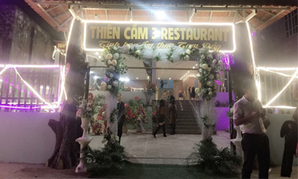 Á hậu tài sắc Nguyễn Vân Anh khai trương nhà hàng Thiên Cầm chi nhánh 3