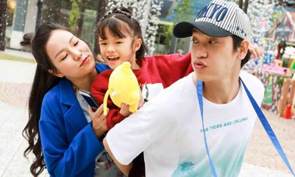 Lý Phương Châu đưa bé Kỳ Kỳ đến Đà Nẵng đón năm mới cùng Hiền Sến