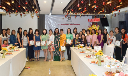 Lễ tri ân 10 năm của Hồng Đức: Cuộc gặp gỡ xúc động