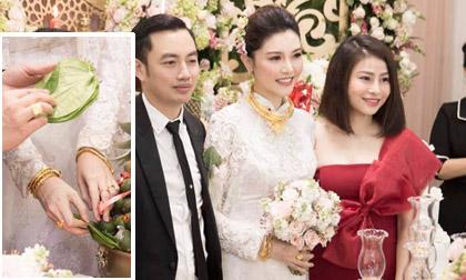 Choáng với số trang sức vàng mà Ngọc Duyên đeo 'nặng trĩu' trong ngày cưới