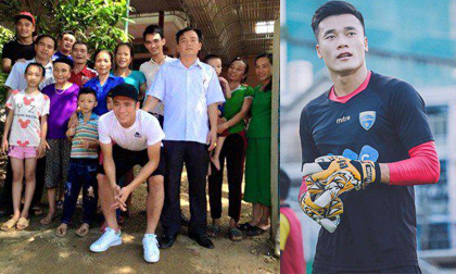 Bất ngờ với căn nhà giản dị vùng dân tộc Mường của chàng thủ môn Bùi Tiến Dũng