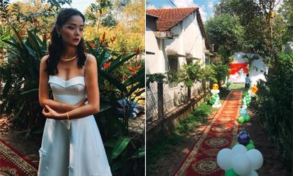 Người mẫu Hoàng Oanh tổ chức đám cưới bí mật ở quê