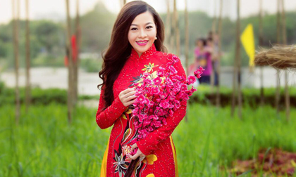 Bella Nguyễn chạnh lòng trước thềm xuân xa quê 