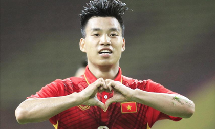 SHOCK: Hậu vệ Văn Thanh từng mắc bệnh nguy hiểm tính mạng, phải chạy chữa suốt 3 năm