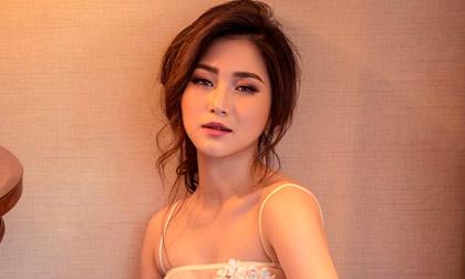 Hương Tràm quyến rũ trong từng đường nét xuân nồng