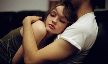 Đàn ông chỉ muốn thêm chứ không muốn bớt, gái khôn nhất định phải biết “kế hiểm” để giữ chồng