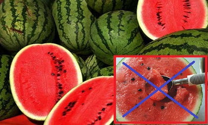 Không được ăn dưa hấu bằng thìa, sau khi đọc bài này đảm bảo bạn sẽ không bao giờ làm thế nữa