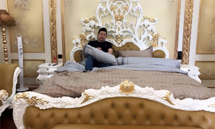 Quang Lê khoe khéo nhà mới được khen lộng lẫy như cung điện