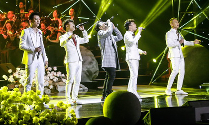 OPlus và Hà Anh Tuấn hát những ca khúc từng gắn liền với thế hệ 8x