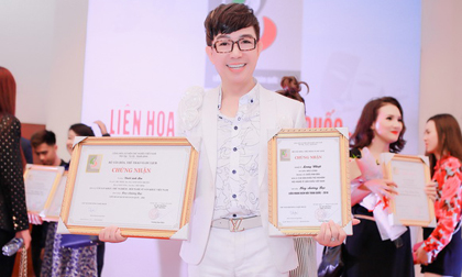 Long Nhật đoạt Huy chương Bạc Liên hoan sân khấu chuyên nghiệp toàn quốc